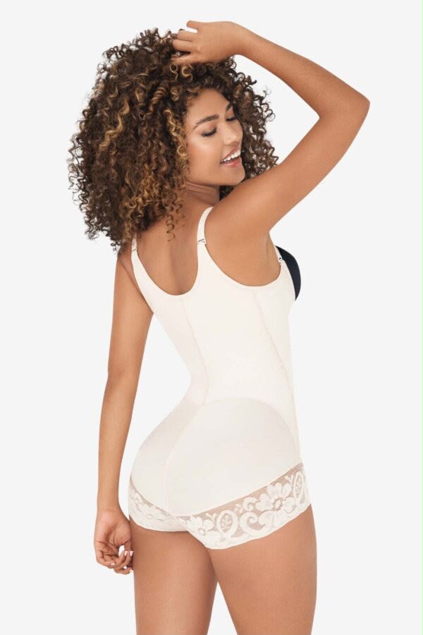 Moldeate MO- 5056 High compression panty-type girdle
